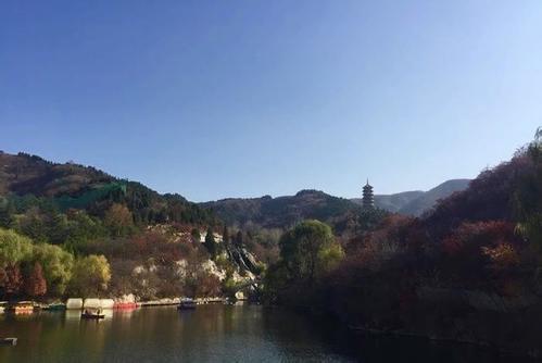 济南南部山区的景点哪里最值得一去 一天能玩多少景点 住宿在那里大概多少钱 