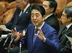 安倍为大选拉票不提修宪在野党忧事后行动