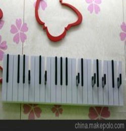 小额批发 一件代发 创意黑白键钢琴木质挂钩