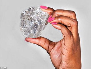安哥拉发现404克拉巨钻 价值近1亿 