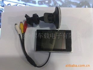 车载9寸4分割显示器9寸显示器监控器内置分割器4路视频输入 