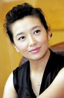演员江珊婚姻虽然并不圆满 但是50岁的她如今变身冻龄美女 