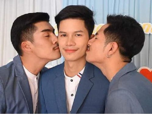 泰国30岁男子娶2名男性为妻,分别为24岁和22岁,其母表示支持