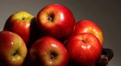 早上的苹果是 金苹果 专家 最好这3个 黄金段 ,减脂瘦身