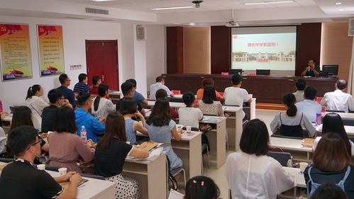 部属高校优秀公费师范毕业生来潍就业洽谈会在潍坊中学举行 