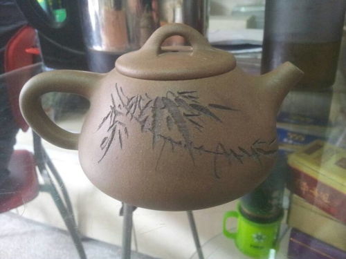 新买的茶壶 