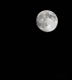 单反相机拍月亮 