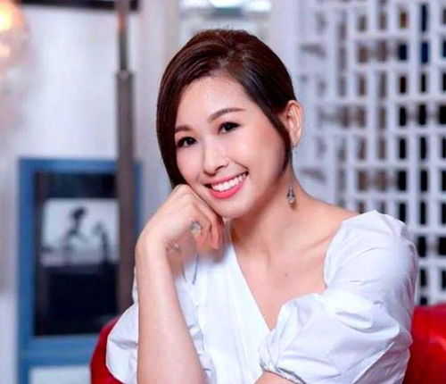 港星 TVB最佳女配角离巢,网友更担心她的好姐妹,40岁的女人好尴尬