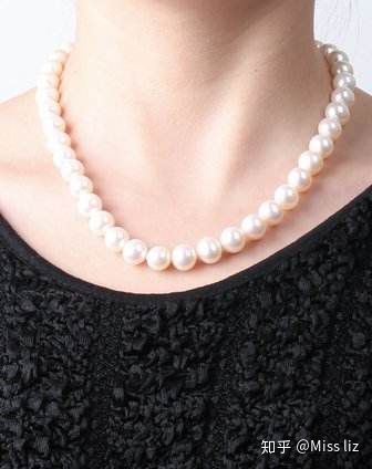 珍珠不老气,20岁年轻女孩适合的珍珠首饰大集合