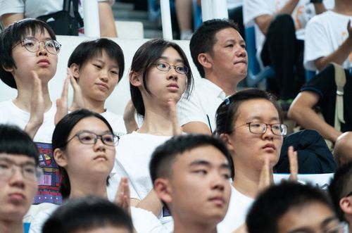 大一新生刚入学,有必要加入学生会吗 听听学姐的建议不吃亏