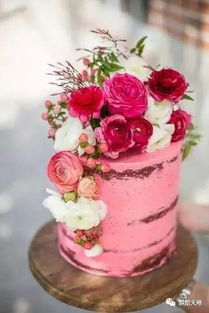 如果你的婚礼上有款这样的蛋糕 ,简直不要太拉风了 