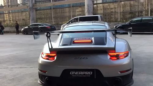 保时捷GT2 rs 给你个四五百万不买法拉利的理由 