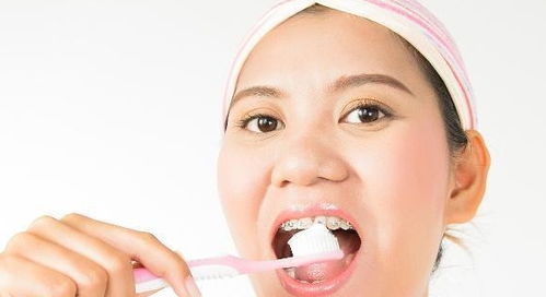 牙结石为何刷牙时清理不掉 除了洗牙外,这个方法可能会适合你