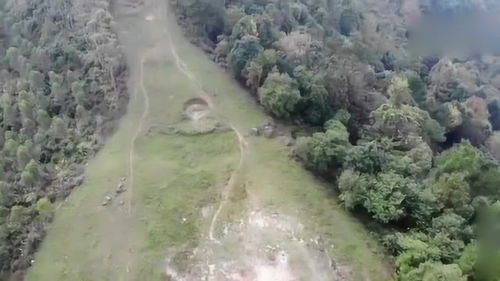 带你看当地很出名的风水宝地,人称天下梁的广西南山梁氏祖墓 