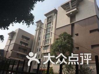 中山学院简介 中山广播电视大学有什么课程