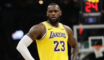 詹姆斯nba上总得分,詹姆斯nba上总得分多少