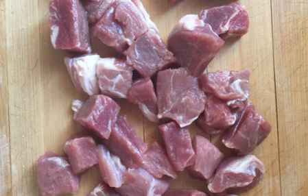 尿酸高能吃羊肉吗 羊肉嘌呤不低最好少吃
