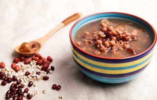红豆薏米水怎么煮去湿气(排湿气红豆薏米的正确熬制方法)