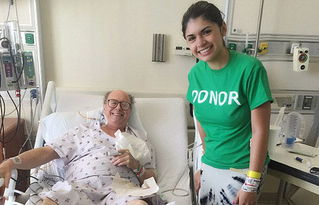 美22岁餐厅服务员自愿向72岁顾客捐肾 