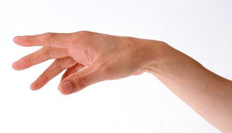 手及手臂不自主抖动多年吃药无效,专家 特发性震颤可手术治疗 