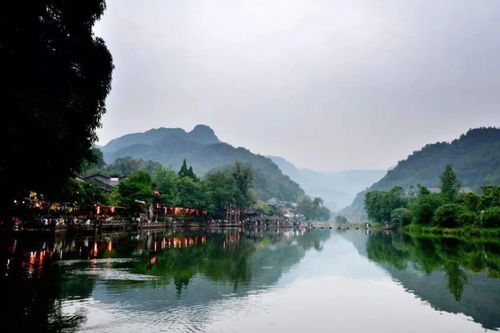 四川被誉为 烟雨柳江 的古镇,成都有班车直达,景美不输南浔
