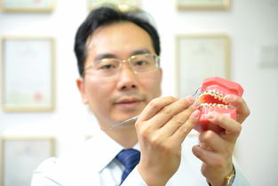 牙套妹福音 广州医生研发出全球首款球面牙齿矫正托槽 