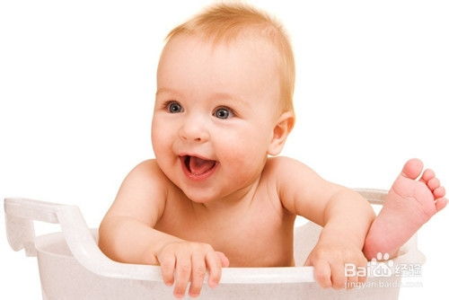 4个月宝宝发育指标 宝宝四个月时的生长发育指标