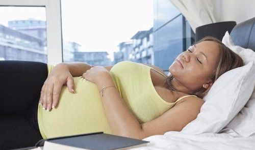 原创怀孕期间，孕妈的这个动作会导致胎儿“缺氧”，别大意，尽快改掉