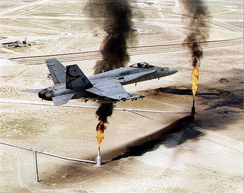 美国星座航母上的F A 18舰载战斗机 