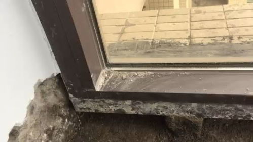 顶楼窗户渗水问题如何解决