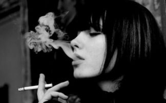 吸烟的女性需要注意的美容知识 