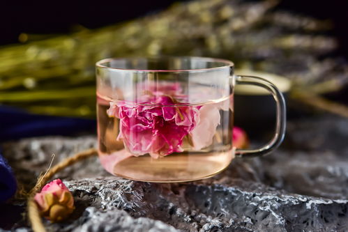 玫瑰花茶有什么好处 男人喝玫瑰花茶也能美容养颜吗