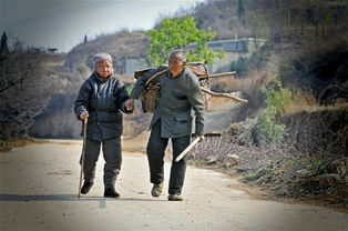 农村的留守老人90岁依然在劳动,最后一张看到想哭