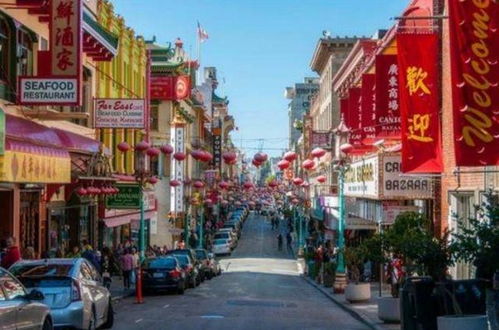 实拍越南最大的华人城市 50万华人群居打拼,店铺都是用中文展示