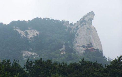 龟峰山的主要风景 