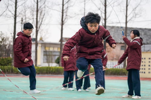 我爱体育课 江苏睢宁 花样少年 绳 采飞扬