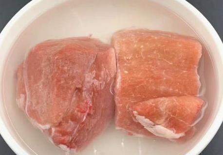 解冻猪肉有技巧,教您4个妙招,十分钟快速解冻,吃着和鲜肉一样