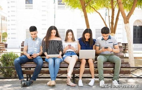 研究表明,现在的青少年更喜欢网络上聊天,而不是生活中见面
