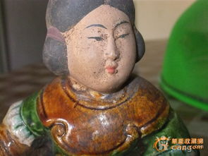 唐宫女陶像