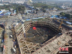 468米西部第一高楼底板混凝土浇筑启动 组图 1月24日上午,位于成都锦江区,2019年底建成后将以101层