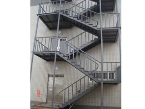 室外楼梯可以用铁做吗,室外楼梯可以用铁做吗知识 
