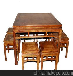 购红木仿古餐桌和沙发