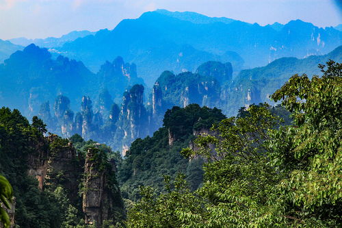 张家界旅游攻略,去张家界玩一趟大概需要多少钱 这篇攻略告诉你 