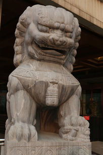 威武狮子像图片,高清大图 雕刻艺术素材 