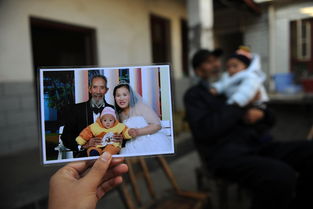 27岁女孩向72老汉求婚,婚后两人育有一子生活美满