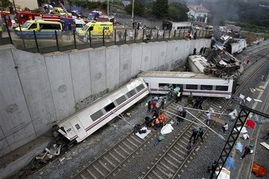 西班牙列车出轨事故细节 女婴适时入睡救母一命