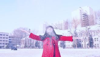 形容冬天下雪时的句子