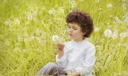 孩子是懂事,还是叛逆,中间只差一个善于倾听的父母