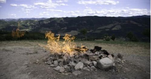 世界最小的 火山 海拔仅仅有一米多,几十年前被士兵用来做饭