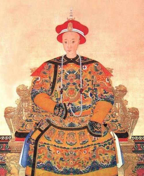 清朝传了12位皇帝,从画像就可发现大清由盛转衰的历史痕迹